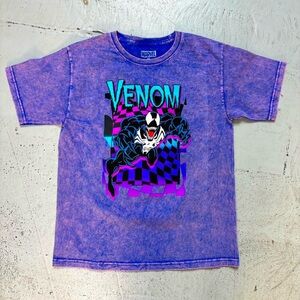 Like new VENOM graphic tee, boys 16